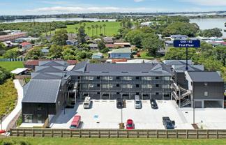 102/238 Princes Street East, Otahuhu