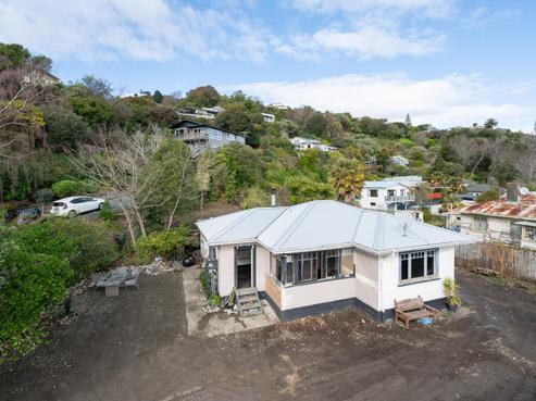 6 Bisley Avenue, Moana