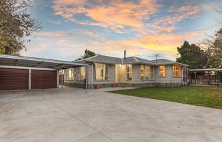 9 Loreto Place, Hornby