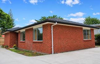 12A Gibbs Road, Manurewa