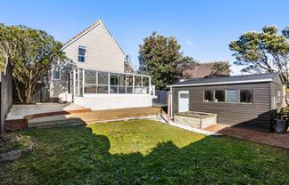 6 Bayou Lane, Churton Park