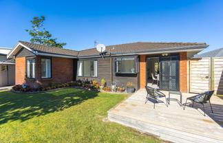 15/57 Weiti Road, Orewa