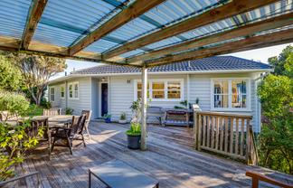 3 Barretts Way, Miramar