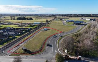 Prime industrial corner site