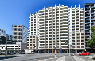 1019/41 Beach Road, Auckland Central