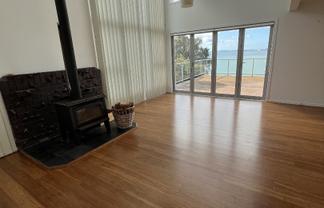 10 Sykes Avenue , Hatfields Beach
