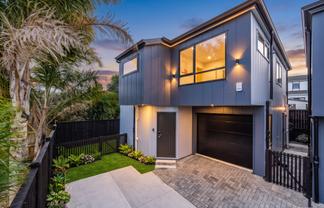 4/10 Sandgate Avenue, Botany Downs