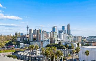4B/10 Augustus Terrace, Parnell