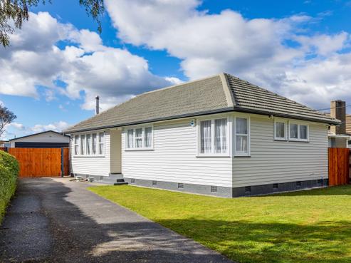 16 Byron Street, Trentham