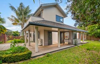 44A Sylvania Drive, Matua