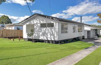 1/21 Woodside Road, Massey