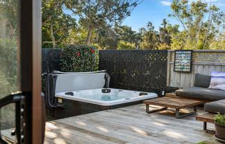 2/15 Dobell Road, Stanmore Bay