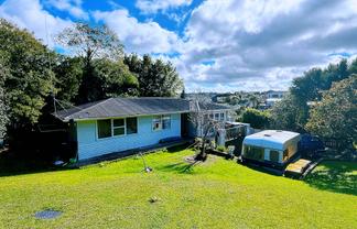 1&2/396 Glenfield Road, Glenfield