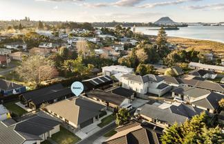 3 Himalayan Close, Judea