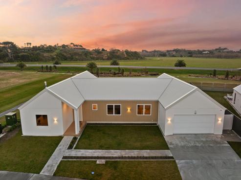 104 Pelorus Avenue, Poraiti