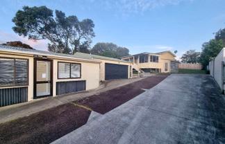 4 Brian Crescent, Stanmore Bay