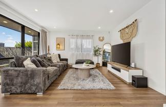 17C Cessna Crescent, Mangere