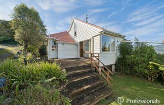 5 Hill Road, Belmont