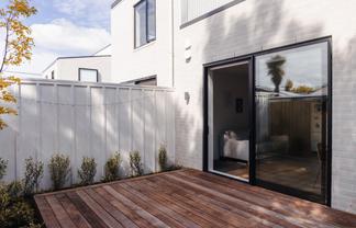 4/21 Clarence Street South, Addington