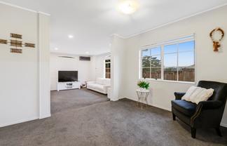 17 Godwin Court, Unsworth Heights