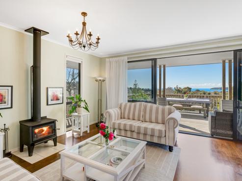 434 Whangaparaoa Road, Stanmore Bay