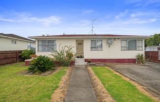 17 Sunlands Drive, Manurewa