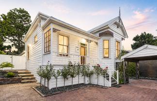 3 Leslie Avenue, Sandringham