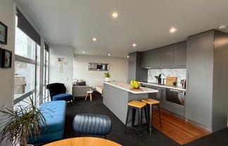 11/224 Jackson Street, Petone