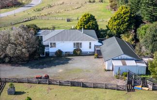 116 Chamberlain Road, Massey