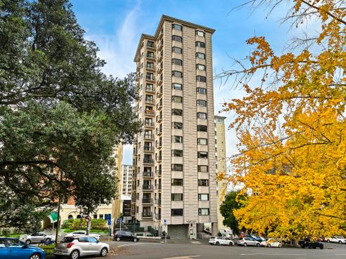 5/2D Eden Crescent, Auckland Central