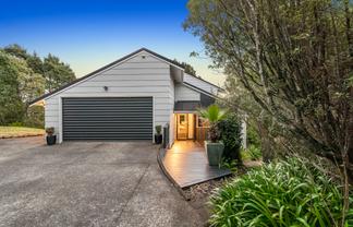 4 Ruka Lane, Saint Johns