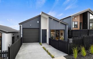 12 Harakeke Lane, Orewa