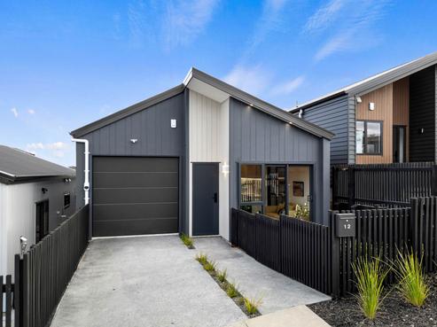 12 Harakeke Lane, Orewa