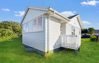 10b Frank Hewitt Street, Pukekohe