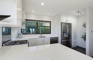 13 Douglas Road, Wakatu