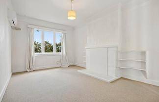 2/21 Hillside Crescent South, Mount Eden