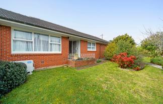 126A St Johns Road, Saint Johns