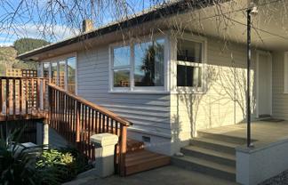 98 Mount Street, Nelson South