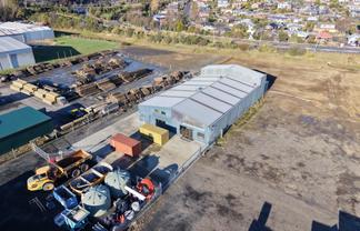 Industrial Premises With Large Yard Option