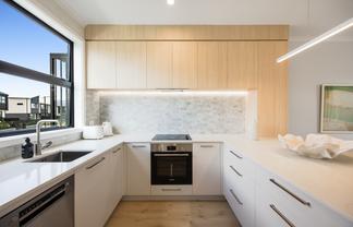 7 Oneills Road, Swanson