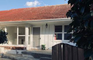 2/46 The Drive, Epsom