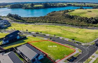 1 Nola Avenue, Glenbrook