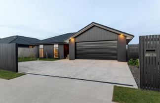 120 Churcher Street, Feilding