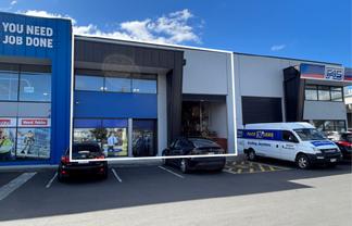 Prime 200m² Showroom | Takanini - Lease
