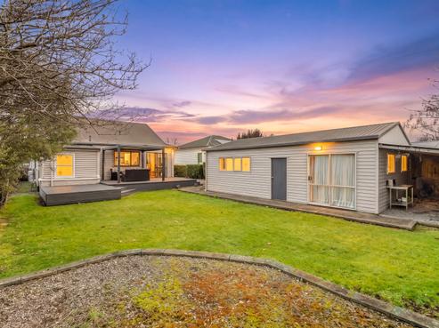 17 Mackenzie Avenue, Woolston