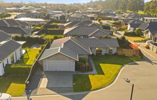 5 Fry Place, Rolleston