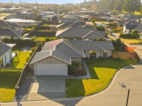 5 Fry Place, Rolleston