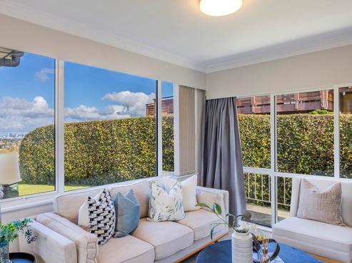 1/279 Sunset Road, Sunnynook