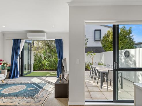 7 Whale Road, Mount Wellington