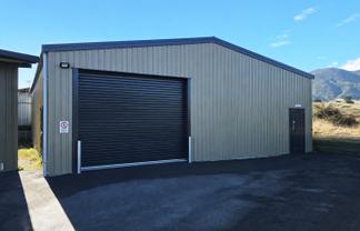 200sqm - Industrial unit